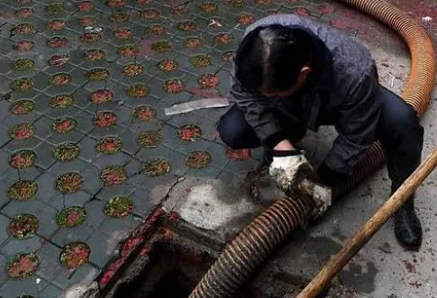 保定博野高压清洗管道公司分享下为什么要高压清洗板换